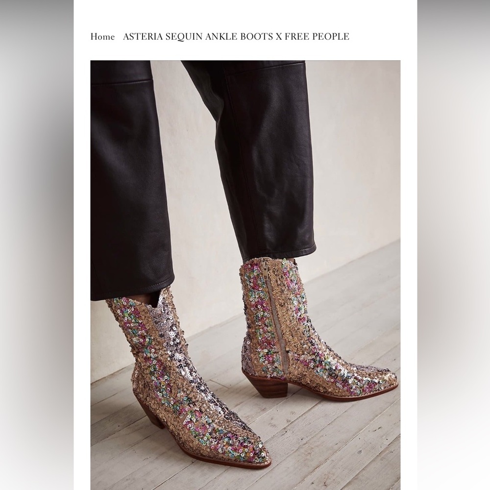 ISO Momo x free people boots